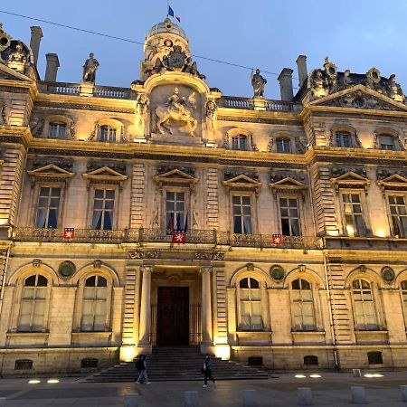 Gite Du Vieux Lyon Exteriör bild